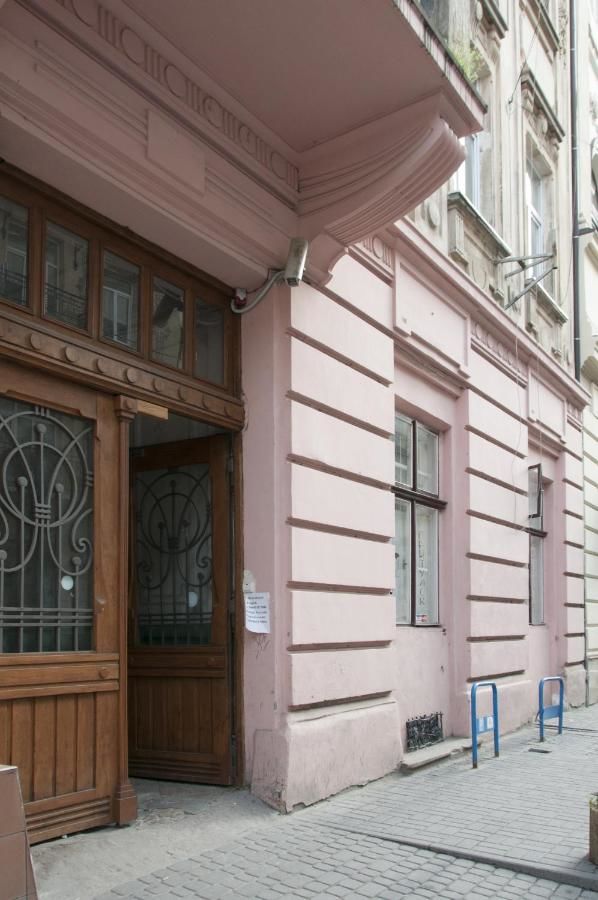 Хостелы Shelter хостел Львов-27