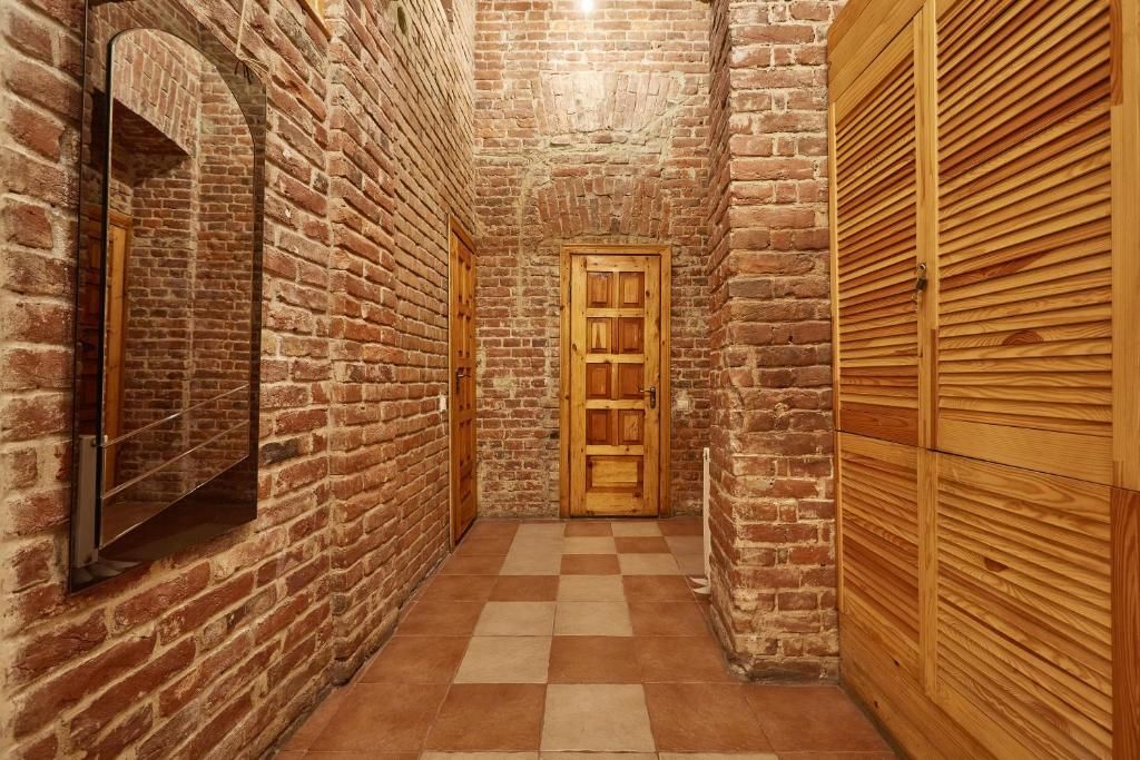 Хостелы Shelter хостел Львов-36