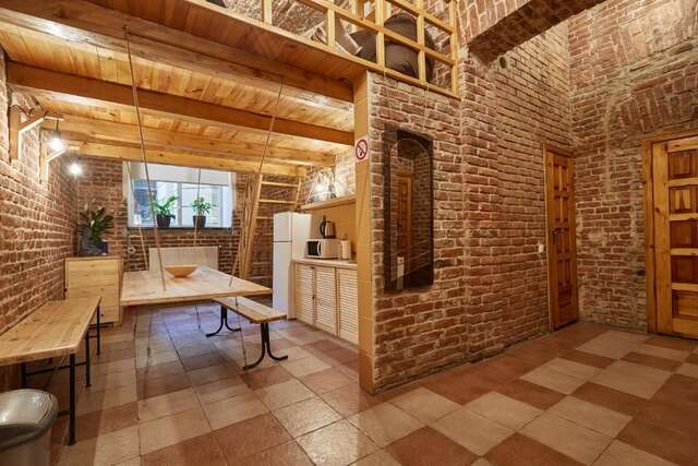 Хостелы Shelter хостел Львов-34